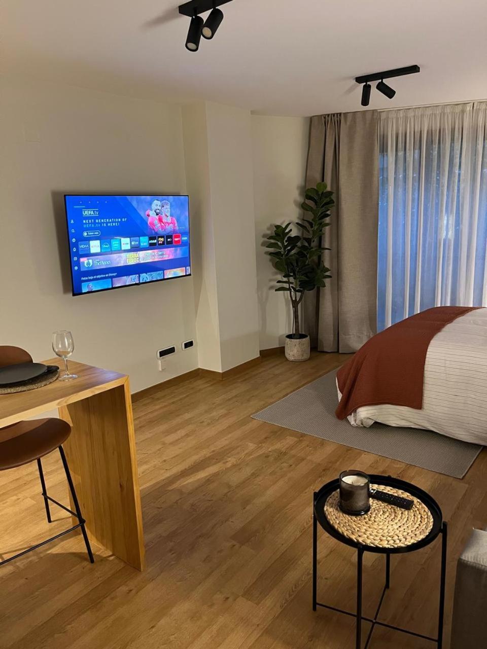 Apartamento 1º A Aaaa *